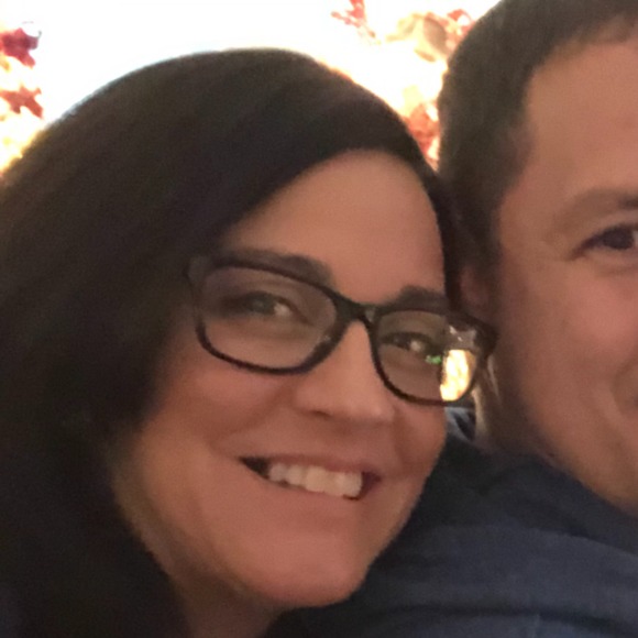 Meet your Posher, Emrica - Picture 1 of 1